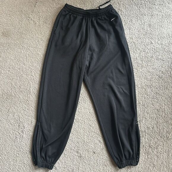 Nike Women’s Knit Training Pants! - Picture 1 of 10
